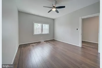 82 T Street NW, Washington, DC 20001 - Photo 34