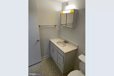 1301 20th Street NW #316, Washington, DC 20036 - Photo 6