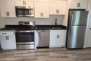 407 Mellon St SE, Washington, DC 20032 - Photo 4