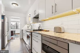 2500 Virginia Ave NW, Washington, DC 20037 - Photo 16