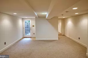 1821 Kilbourne Pl NW, Washington, DC 20010 - Photo 26