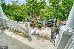 1821 Kilbourne Pl NW, Washington, DC 20010 - Photo 2