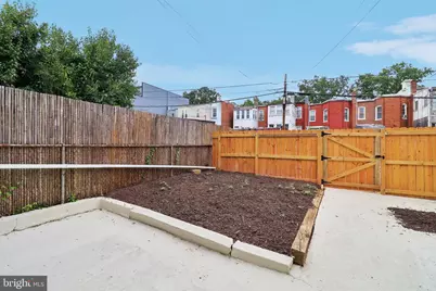 639 NW Columbia Road NW, Washington, DC 20001 - Photo 42