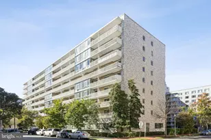 730 24th St NW, Washington, DC 20037 - Photo 18