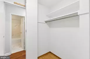 730 24th St NW, Washington, DC 20037 - Photo 16