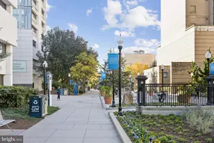 730 24th St NW, Washington, DC 20037 - Photo 26