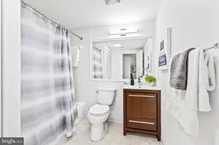 1730 16th St NW, Washington, DC 20009 - Photo 24