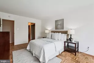 2475 Virginia Ave NW, Washington, DC 20037 - Photo 28