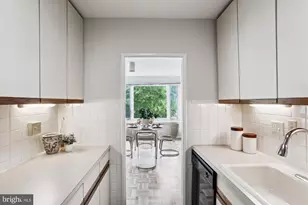 2475 Virginia Ave NW, Washington, DC 20037 - Photo 20