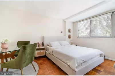 922 24th Street NW #419, Washington, DC 20037 - Photo 8