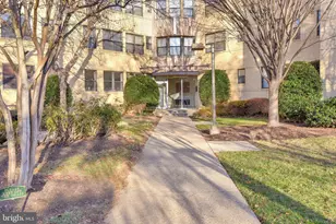 212 Oakwood St SE, Washington, DC 20032 - Photo 2