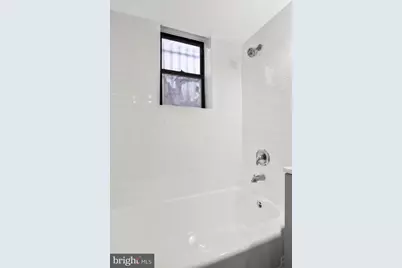 212 Oakwood Street SE #B5, Washington, DC 20032 - Photo 28