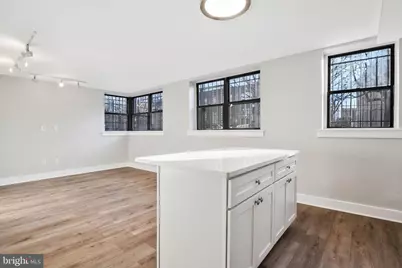 212 Oakwood Street SE #B5, Washington, DC 20032 - Photo 10