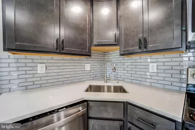 1617 Rhode Island Avenue NE #501, Washington, DC 20018 - Photo 8