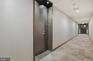 1177 22nd St NW, Washington, DC 20037 - Photo 4