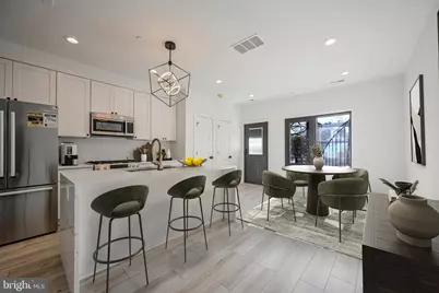 1619 Isherwood Street NE #3, Washington, DC 20002 - Photo 4