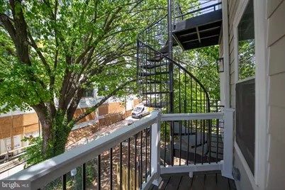 832 19th Street NE #B, Washington, DC 20002 - Photo 18