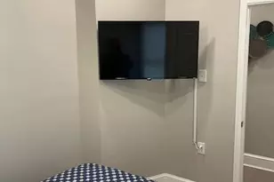 906 I St SE, Washington, DC 20003 - Photo 10