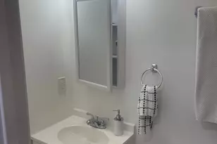 906 I St SE, Washington, DC 20003 - Photo 12