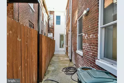 515 11th Street SE, Washington, DC 20003 - Photo 22