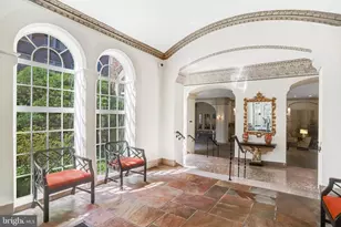 4000 Cathedral Ave NW, Washington, DC 20016 - Photo 12