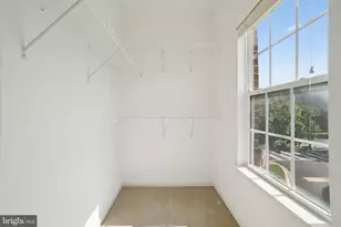 2506 Hurston Ln NE, Washington, DC 20018 - Photo 12