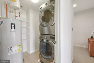 2506 Hurston Ln NE, Washington, DC 20018 - Photo 18