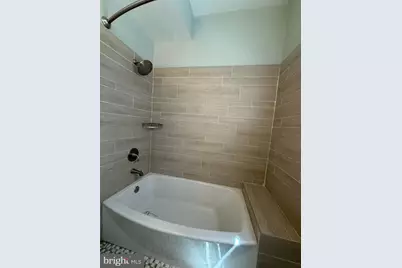 833 11th Street NE, Washington, DC 20002 - Photo 12