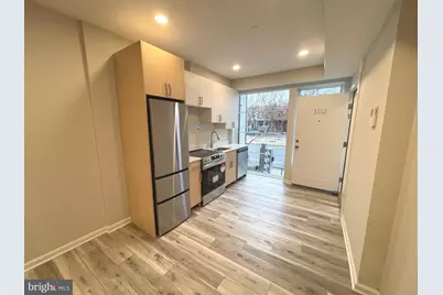 1313 Pennsylvania Ave. Street SE #102, Washington, DC 20003 - Photo 2