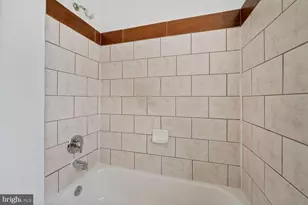 212 Division Ave NE, Washington, DC 20019 - Photo 8