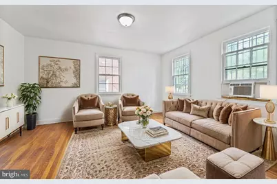 212 Division Avenue NE, Washington, DC 20019 - Photo 2