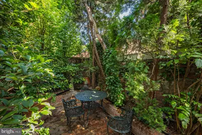 1423 34th Street NW, Washington, DC 20007 - Photo 28