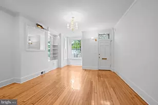 1423 34th St NW, Washington, DC 20007 - Photo 2