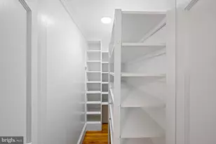 1423 34th St NW, Washington, DC 20007 - Photo 18