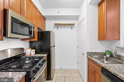 1111 25th Street NW #502, Washington, DC 20037 - Photo 6