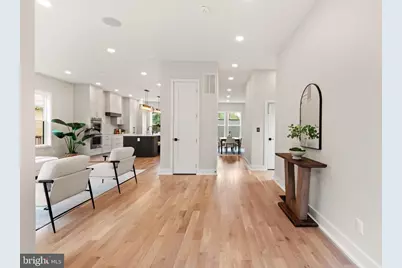 6008 34th Place NW, Washington, DC 20015 - Photo 4