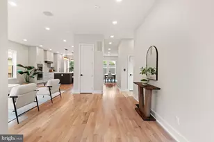 6008 34th Pl NW, Washington, DC 20015 - Photo 4