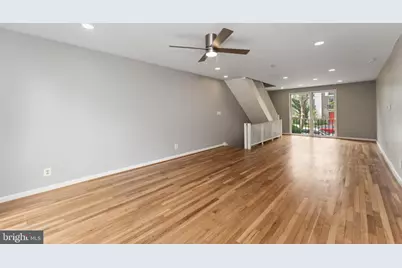 212 G Street SW #212, Washington, DC 20024 - Photo 4