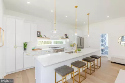 1615 Irving Street NE, Washington, DC 20018 - Photo 6