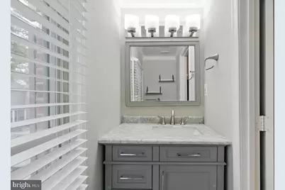 838 Hr Drive SE, Washington, DC 20032 - Photo 8