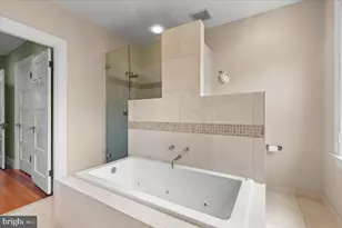 2816 27th St NW, Washington, DC 20008 - Photo 36