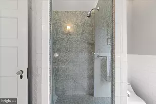 2816 27th St NW, Washington, DC 20008 - Photo 22