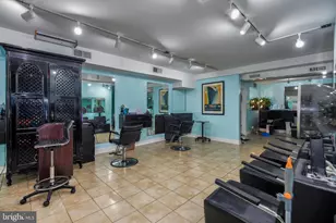 4000 Cathedral Ave NW, Washington, DC 20016 - Photo 32