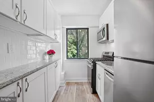 3901 Tunlaw Rd NW, Washington, DC 20007 - Photo 6