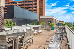 2501 Calvert St NW, Washington, DC 20008 - Photo 26