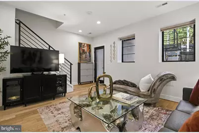 1364 Newton Street NW #1, Washington, DC 20010 - Photo 6