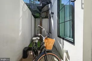 1364 Newton St NW, Washington, DC 20010 - Photo 22