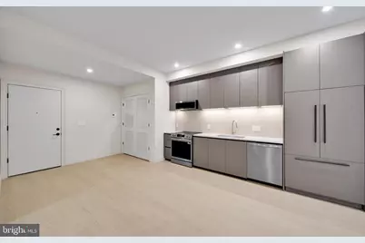 2121 Ward Place NW #304, Washington, DC 20037 - Photo 6