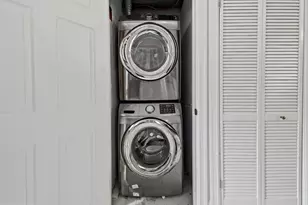 131 R St NE, Washington, DC 20002 - Photo 12