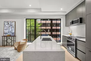 2121 Ward Pl NW, Washington, DC 20037 - Photo 8